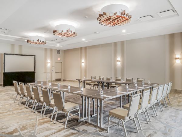 HOTEL PASEO, Autograph Collection